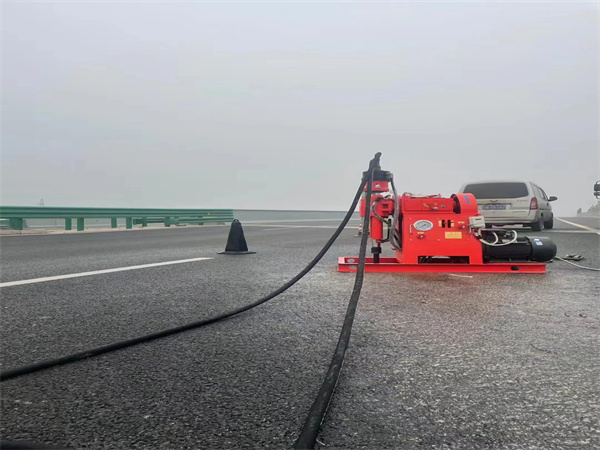 盘锦马路路基路面开裂下沉注浆加固灌浆